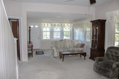 530 E Cherry St, Bluffton, IN 46714 - photo 5