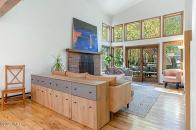 1680 Deer Blvd B MLS-21