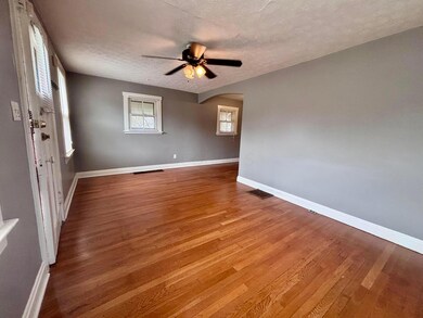 308 Zimpfer St, Columbus, OH 43206 - photo 2