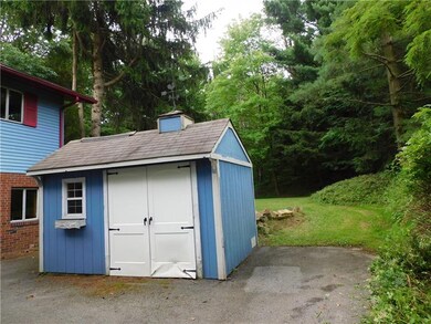 Small work shed for life's little projects.