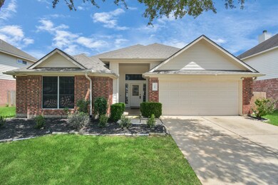 3607 Harewood Ct, Pearland, TX 77584 - photo 2