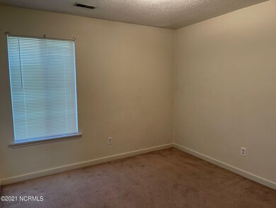 111 Marlene Dr, Jacksonville, NC 28546 - photo 4