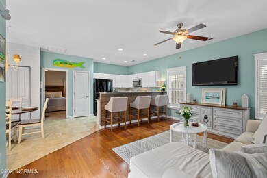 819 Isle of Palms Way-25