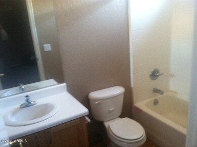 4 pc main bath