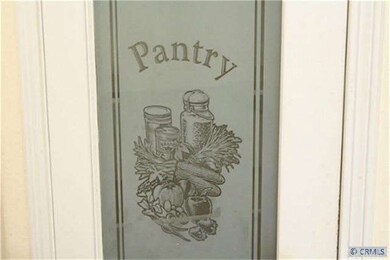 Walk-in pantry