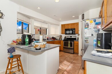 005_Kitchen