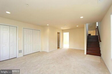 5122 E St SE, Washington, DC 20019 - photo 6