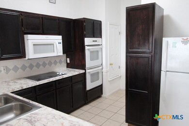 601 Skyline Dr, Copperas Cove, TX 76522 - photo 3