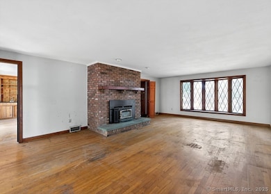 51 Charing Cross, Avon, CT 06001 - photo 7