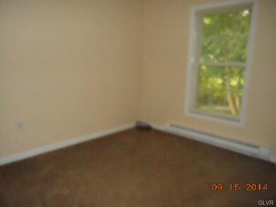 441 Shook Ave, Stroudsburg, PA 18360 - photo 6