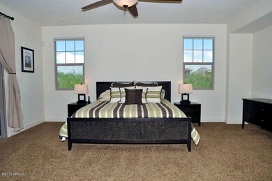 Master Bedroom2 (2)