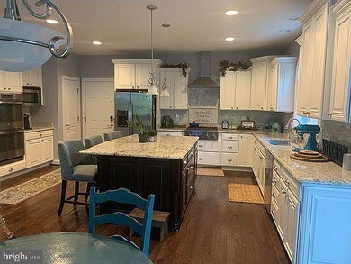 1108 Quaker Dr, Huntingtown, MD 20639 - photo 3