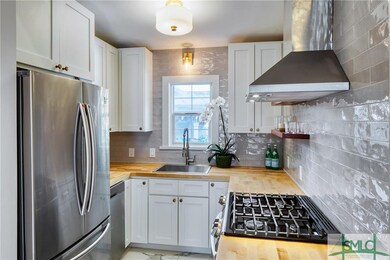 328 Price St, Savannah, GA 31401 - photo 5