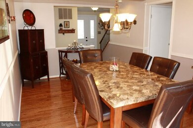 9323 Afternoon Ln, Columbia, MD 21045 - photo 5