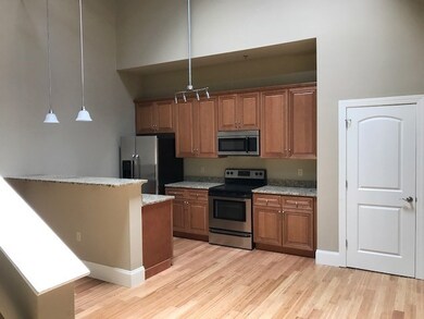 12 Eagle St unit 413, Providence, RI 02908 - photo 2