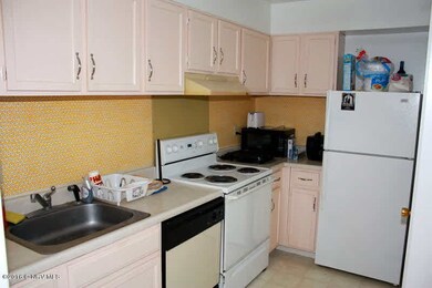 470 Charles St, Blacksburg, VA 24060 - photo 5