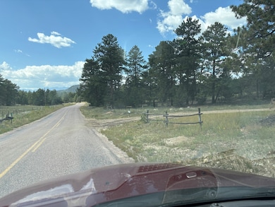Turning right off CR 28 onto Coyote Rd