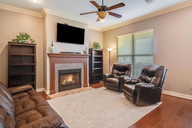 308 Miramar Blvd-7