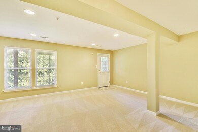 13100 Alpine Dr, Germantown, MD 20874 - photo 5