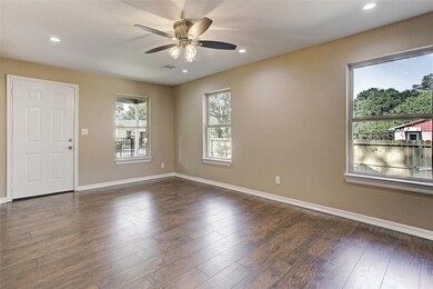 1301 Norham St, Houston, TX 77022 - photo 3