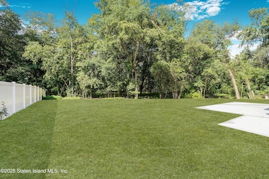 28 Whittier Dr, Manalapan, NJ 07726 - photo 7