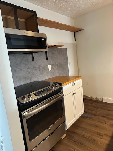 1555 W Pond Dr unit 33, Okemos, MI 48864 - photo 4