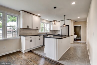 109 Ashbrook Rd, Cherry Hill, NJ 08034 - photo 5