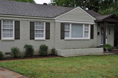 3903 Grahamwood Cove, Memphis, TN 38122 - photo 2