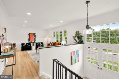 9721 Counsellor Dr, Vienna, VA 22181 - photo 7