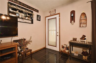 826 E Main St, West Newton, PA 15089 - photo 4