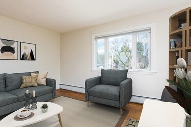 82 Munroe St unit 11, Somerville, MA 02143 - photo 2