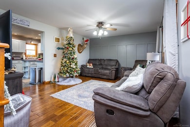 575 Stoddard Rd, Columbus, MI 48063 - photo 6