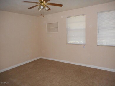 7104 Waikiki Rd, Jacksonville, FL 32216 - photo 6