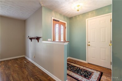 5 Whispering Pines St, Springboro, OH 45066 - photo 2