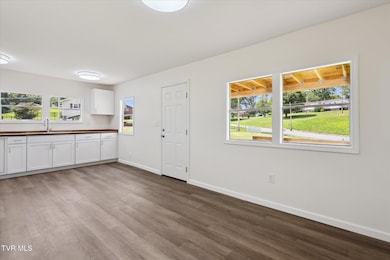06-2376-Hwy-81-S-Jonesborough-TN-37659-W