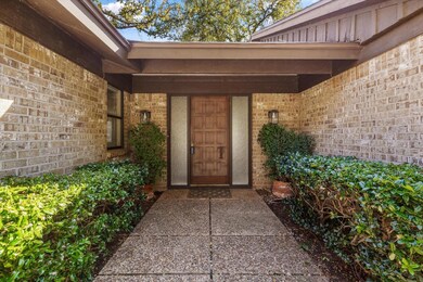 3907 Fairway Dr, Granbury, TX 76049 - photo 3