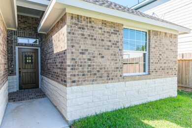 8407 Observatory St, Houston, TX 77088 - photo 6