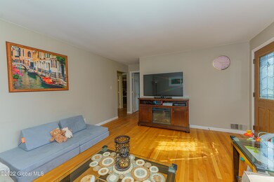 8 Marie Pkwy, Albany, NY 12211 - photo 7