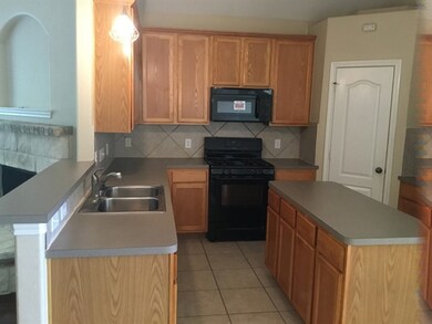 1536 Allison St, Alvin, TX 77511 - photo 7