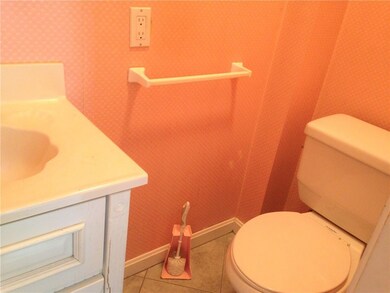 54 Community Rd, Warwick, RI 02889 - photo 3