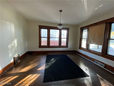 3717 Loveland Rd, Youngstown, OH 44502 - photo 5