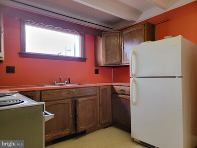 72 E Main St unit 4, Waynesboro, PA 17268 - photo 6