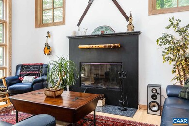 239 Hickory Spring Rd, Roseland, VA 22967 - photo 4