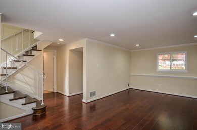 7406 Longbranch Dr, New Carrollton, MD 20784 - photo 3