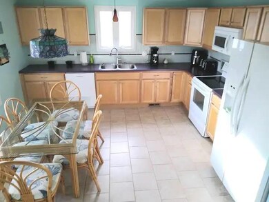 7210 Bunting Rd, Chincoteague Island, VA 23336 - photo 3