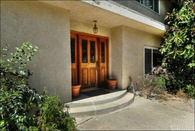 4891 Excelente Dr, Woodland Hills, CA 91364 - photo 2