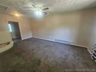 424 N Oklahoma St, Pryor, OK 74361 - photo 3