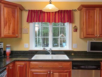 25 Plantation Dr, Scarborough, ME 04074 - photo 3