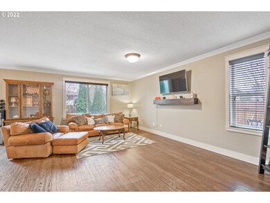 607 N Linda Way, Newberg, OR 97132 - photo 5