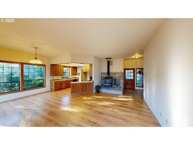 308 Winchuck River Rd, Brookings, OR 97415 - photo 5